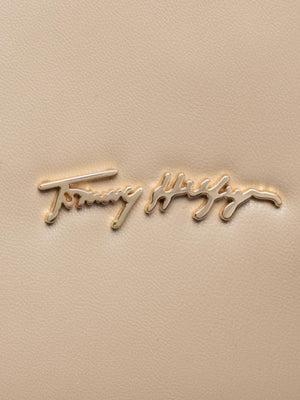 Iconic Tommy Tote Beige / OS