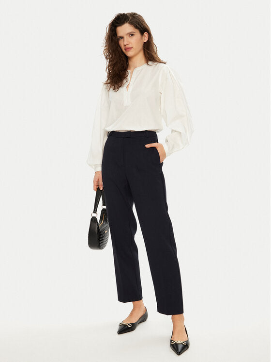 Ess Poplin V Neck Ls Blouse Th Optic White / 42