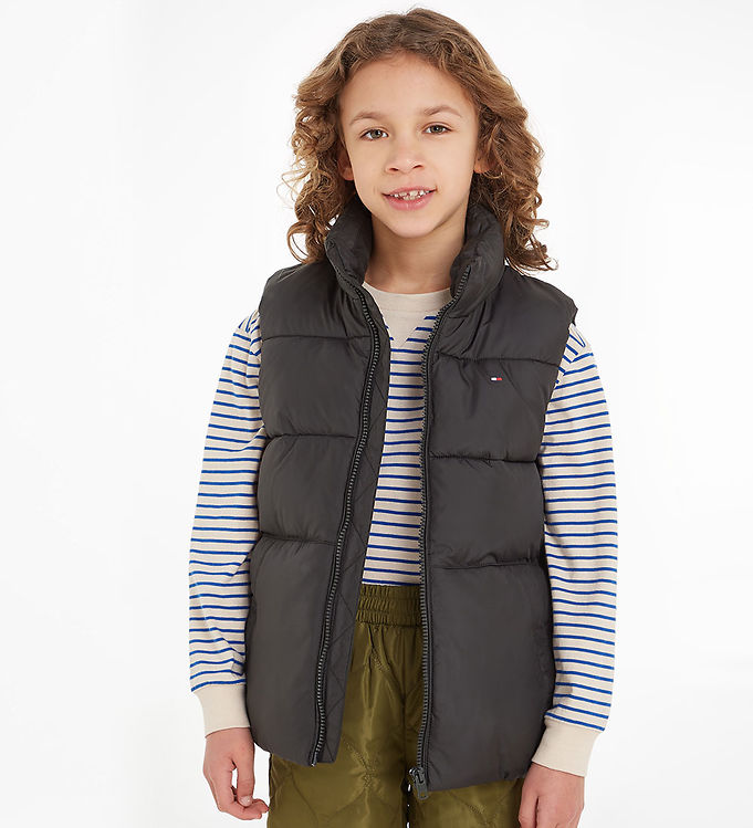 Essential Padded Vest Black / 10