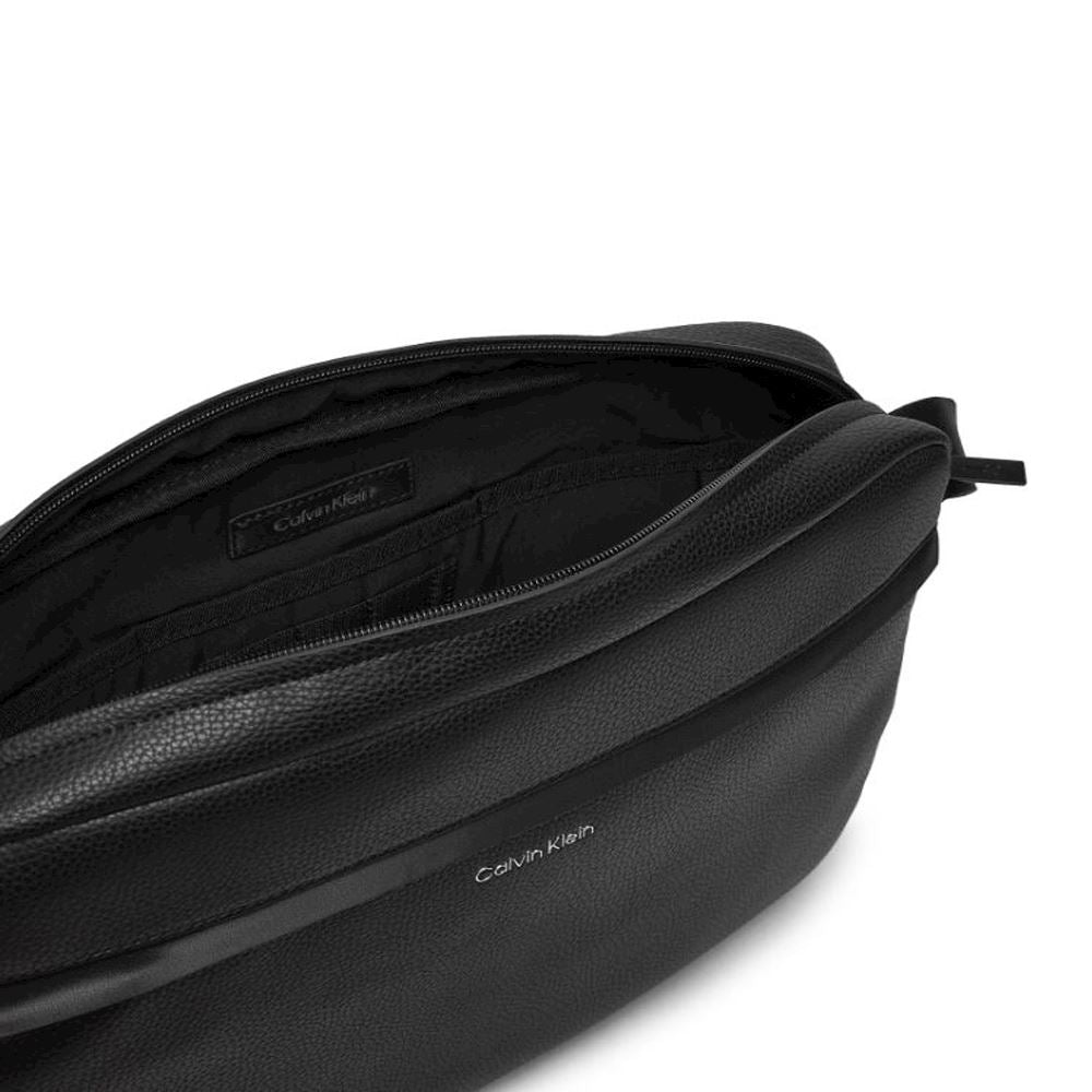 Ck Must Messenger Ck Black Pebble / OS