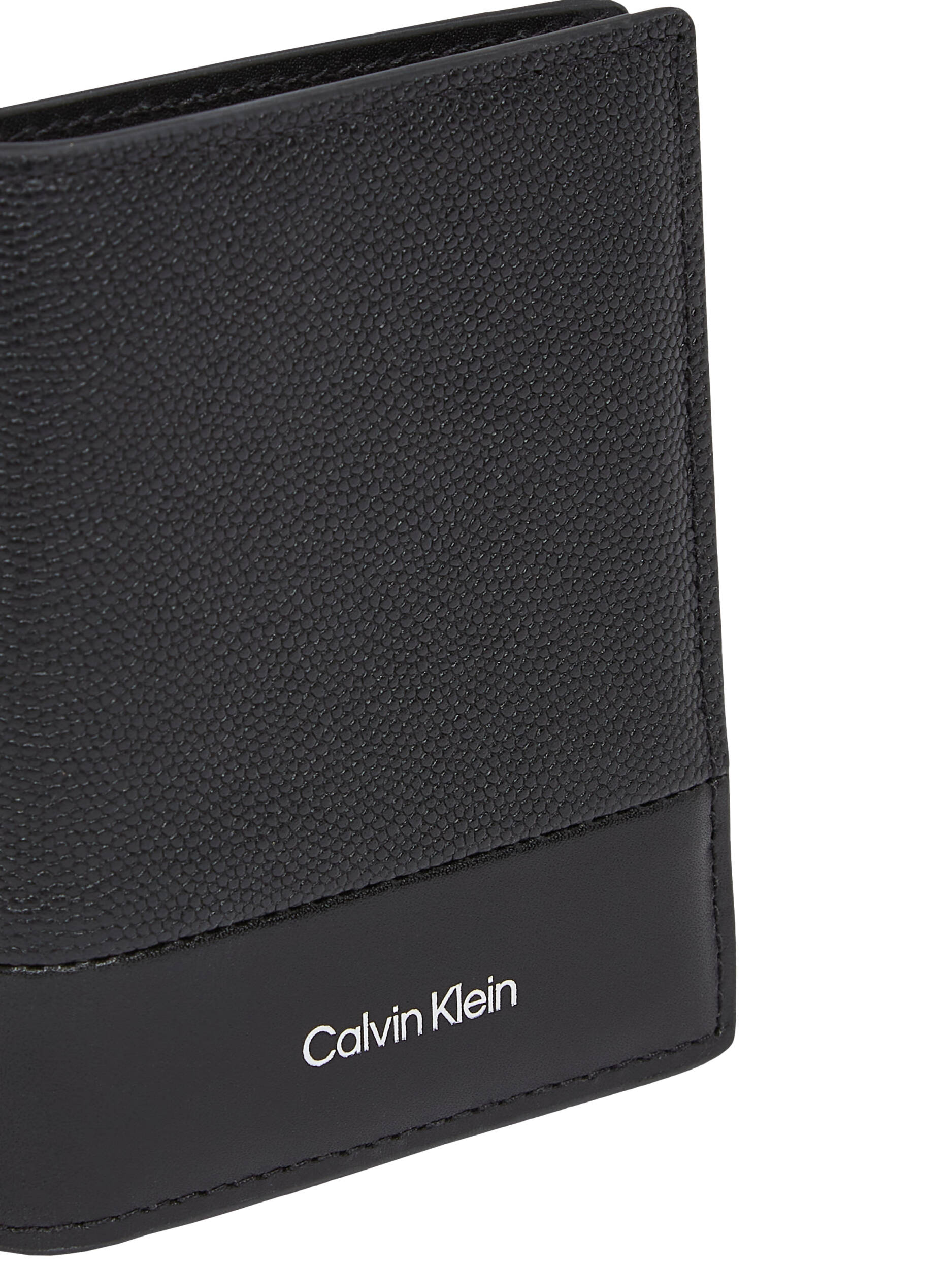 Ck Must Bifold 10Cc Black Caviar Grain/Smooth / OS