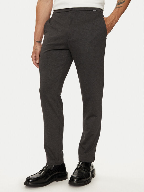 Comfort Knit Tapered Pant Dark Grey Heather / 3232