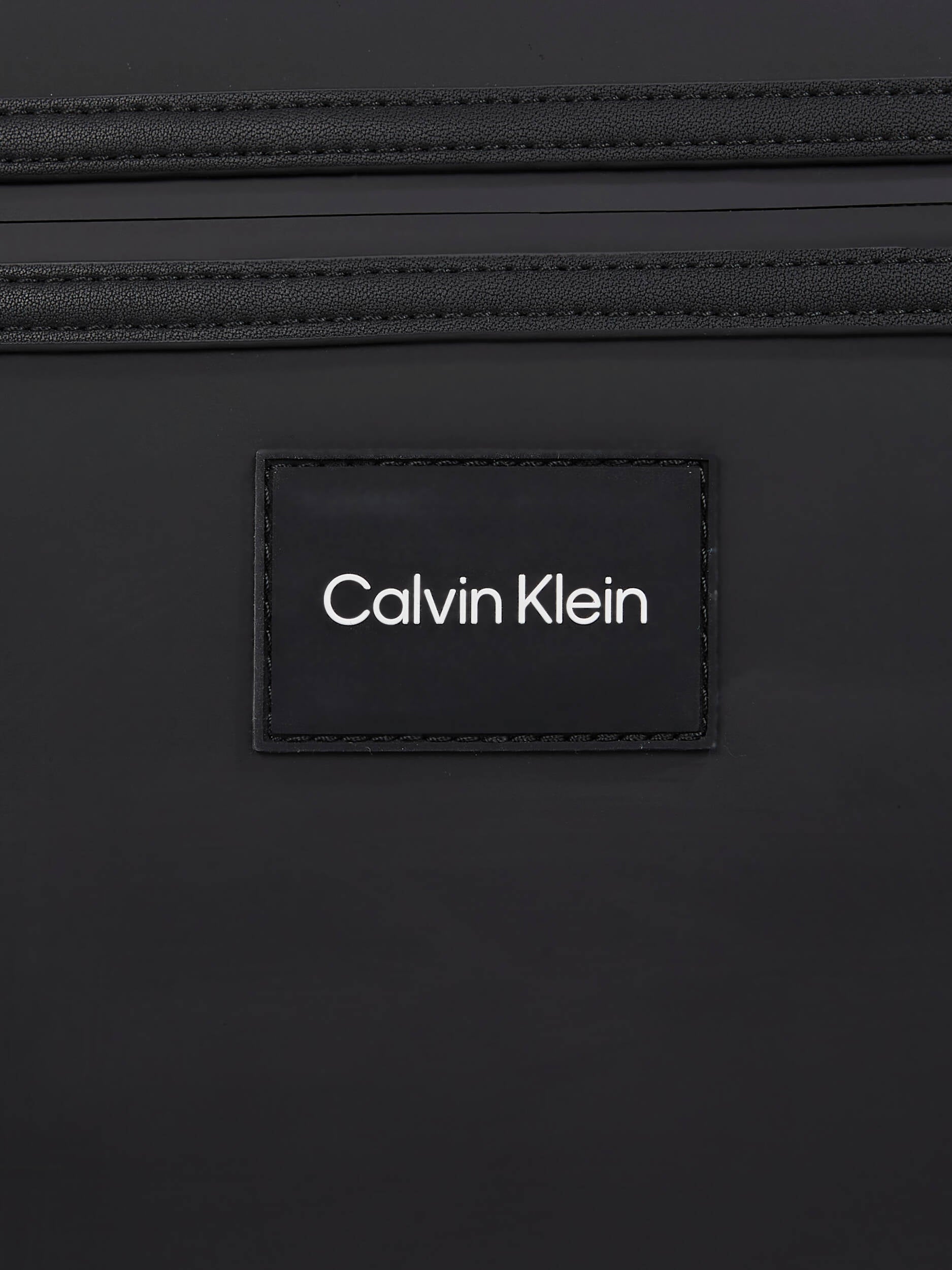 Ck Essential Conv Laptop Bag Rub Ck Black Rubber / OS
