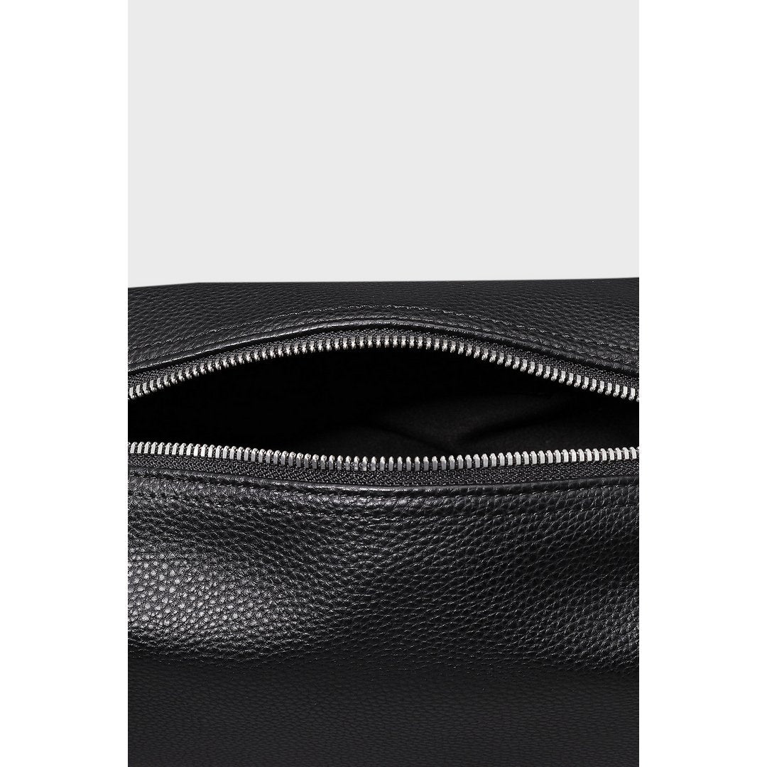 Logo Emboss Dopp Kit Black / OS