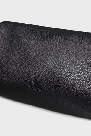 Logo Emboss Dopp Kit Black / OS