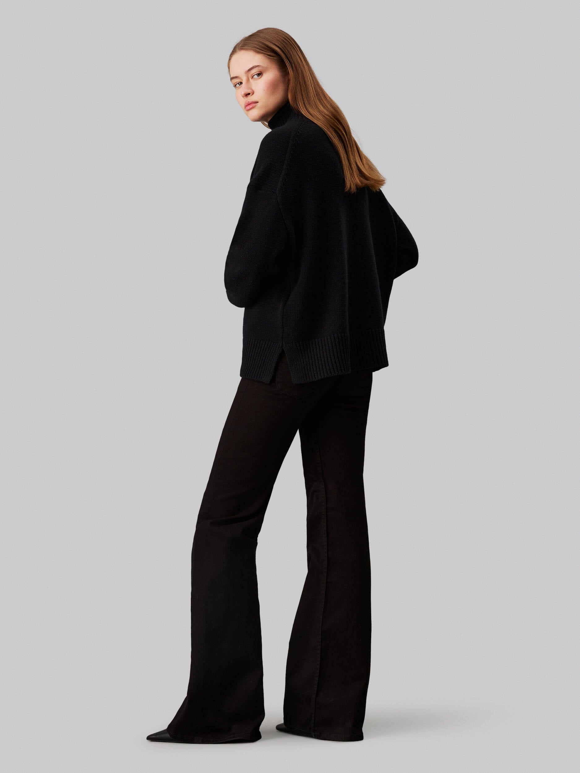 Mr Slim Flare - Forever Black Denim Black / 3027