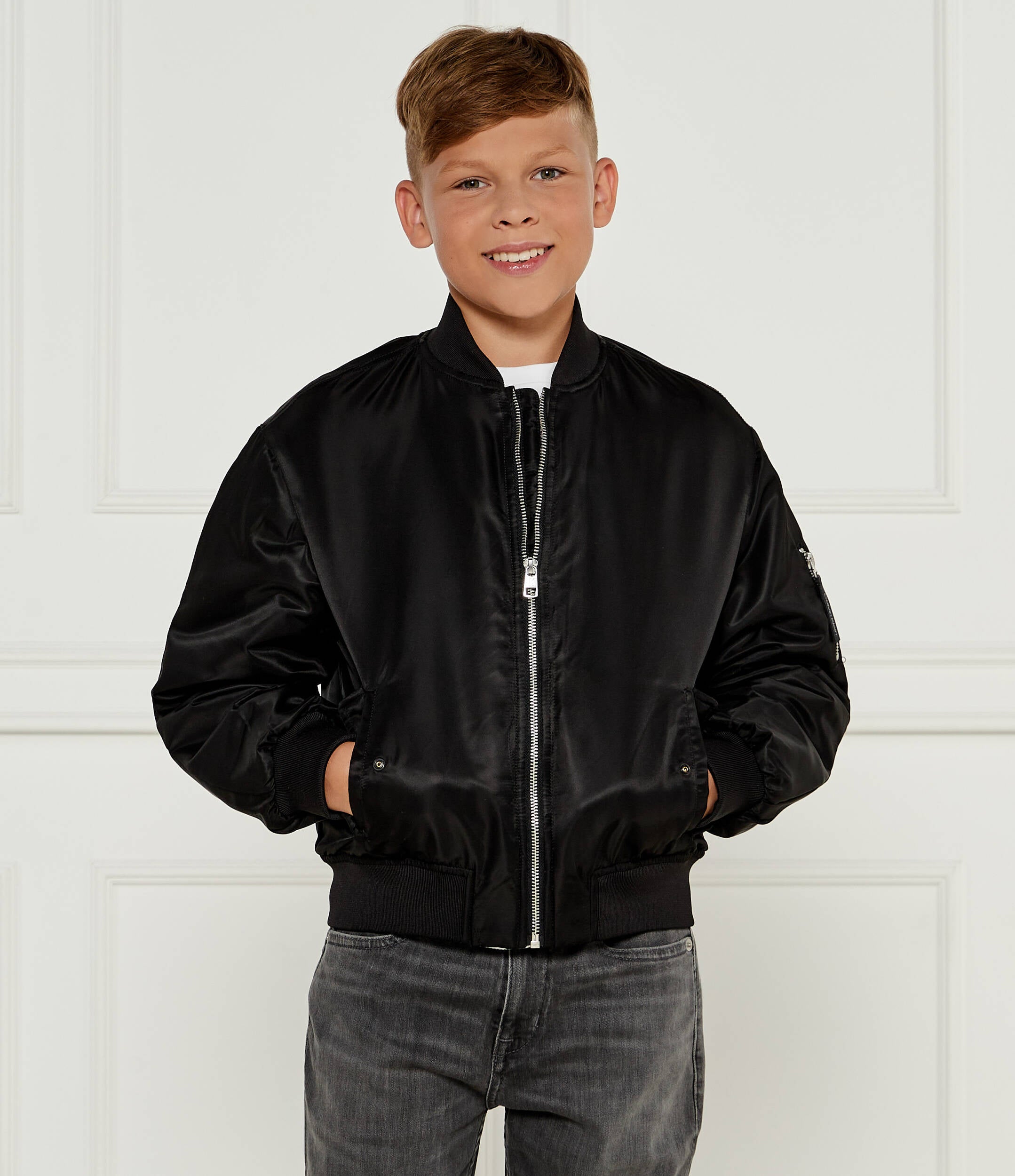 Padded Boxy Bomber Ck Black / 10