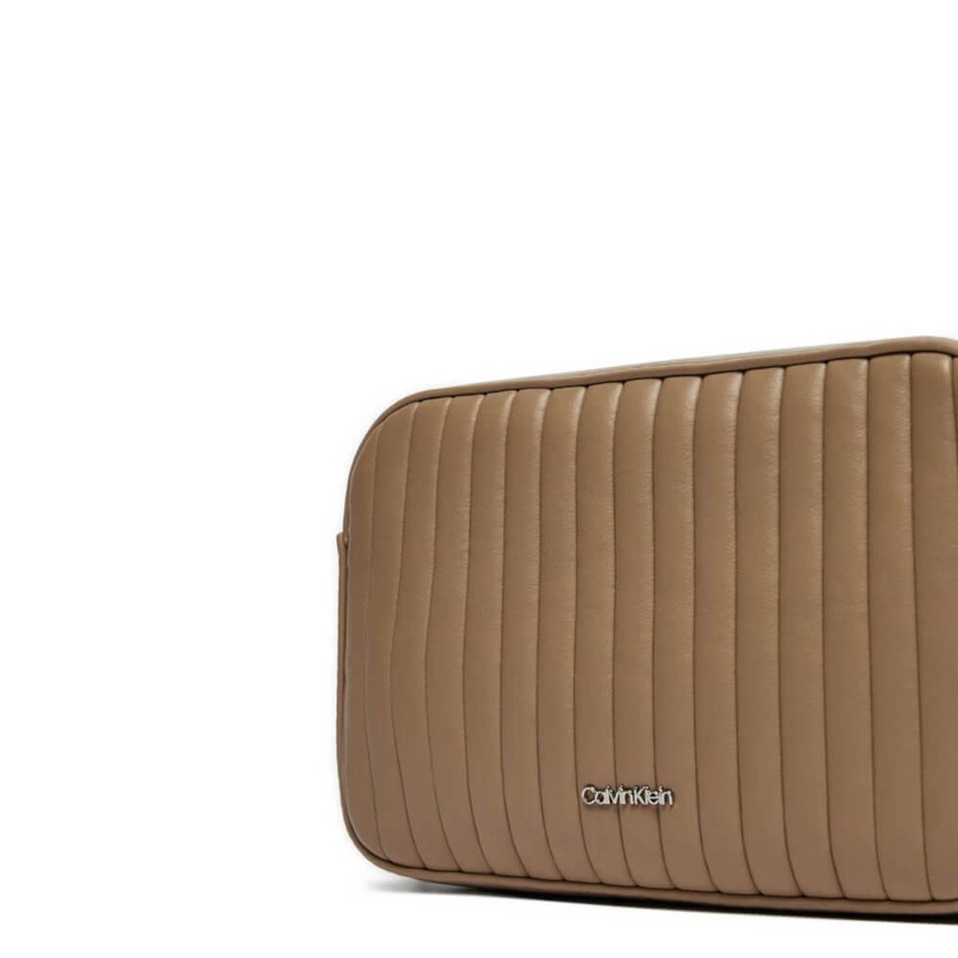 Mini Line Quilt Camera Bag Amphora / OS