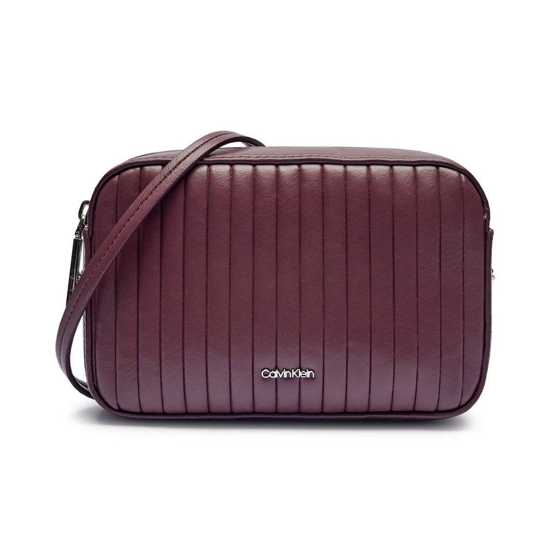 Mini Line Quilt Camera Bag Vineyard Wine / OS