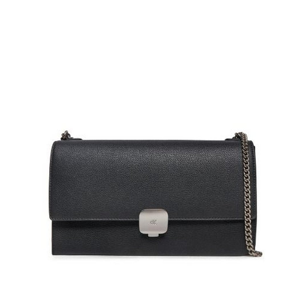 Forged Chain Flap Bag27 Black / OS