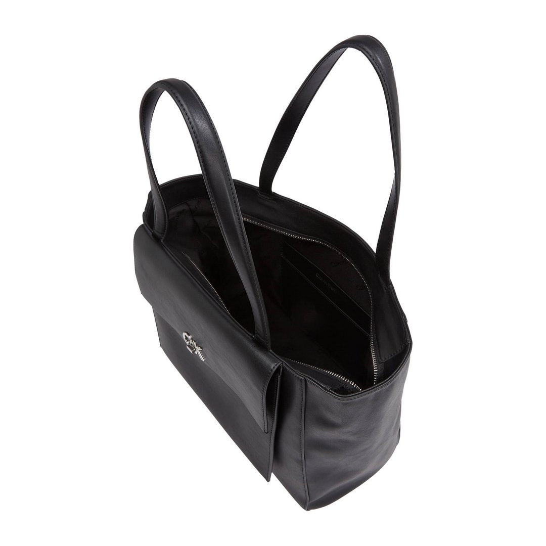 Ck Medium Shopper W/Pocket Pvh Black / OS