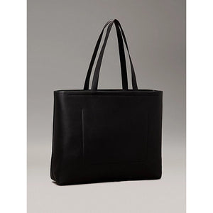 Sculpted Slim Tote34 Mono Black/Neutral / OS