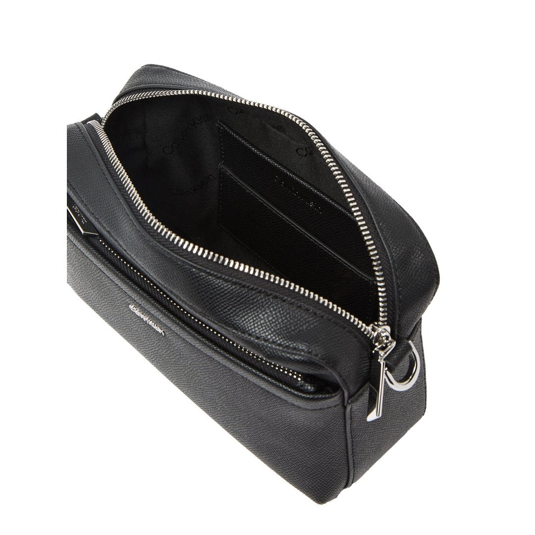 Ck Must Conv Camera Bag_Caviar Pvh Black / OS