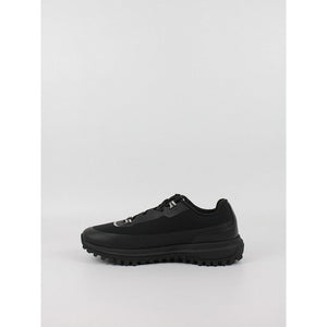 Vibram Tooth Runner In Hi Tech Triple Black / 42
